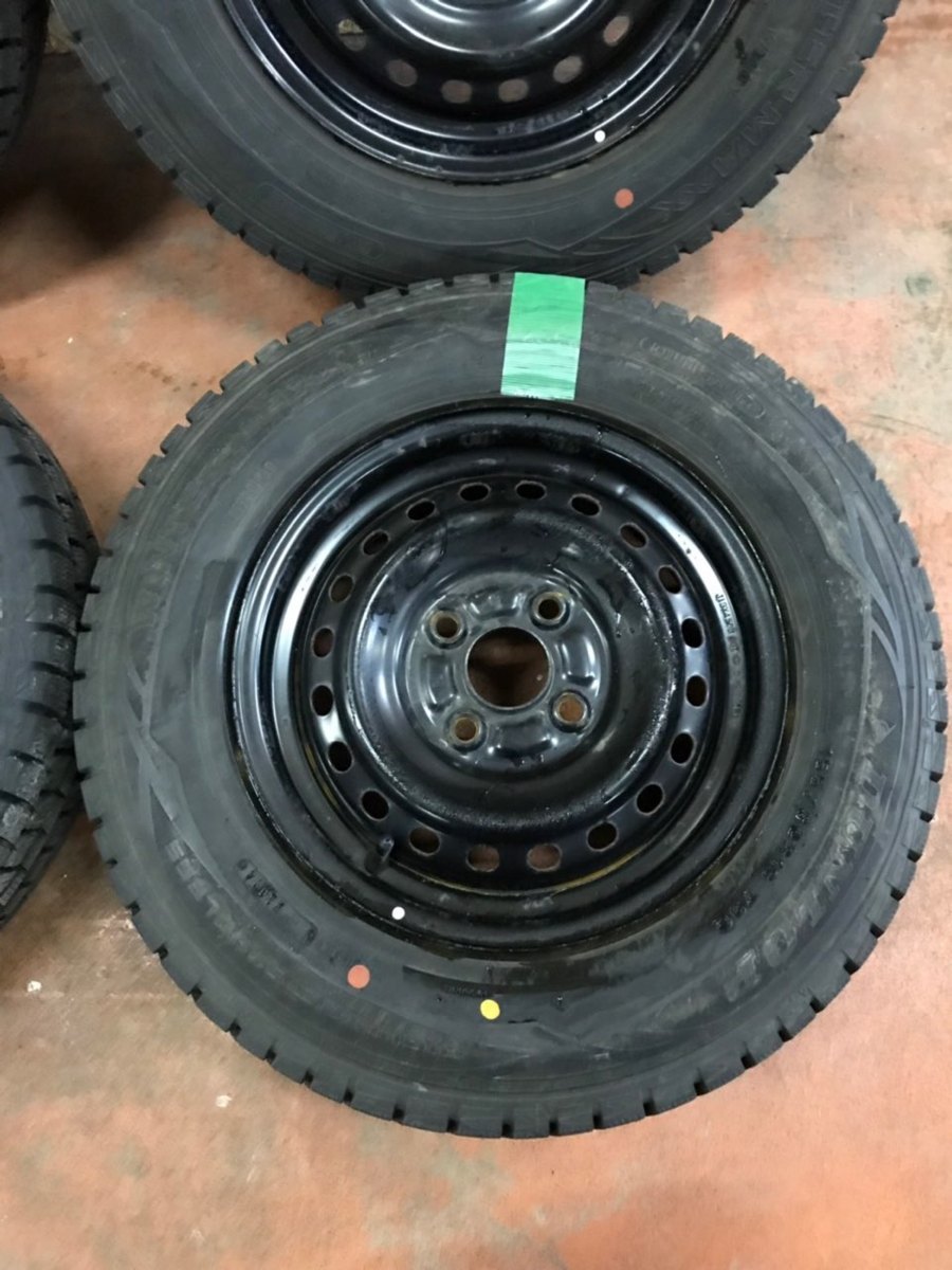 DUNLOP WINTER MAXX WM01 155/80R13】スタッドレス バリ溝 4本 