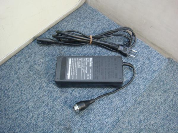  Daiwa LI-ION 電動リール用 バッテリー充電器 16.8V~1.5A RB-CC4001(ダイワ)｜売買されたオークション情報、yahooの商品情報をアーカイブ公開 - オークファン 電動