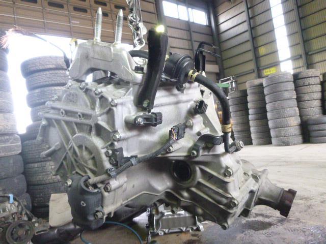 ストリーム　RN7　オートマチックトランスミッション　5速　ATミッション 5速/4WD/MXHA-1004107 67732km