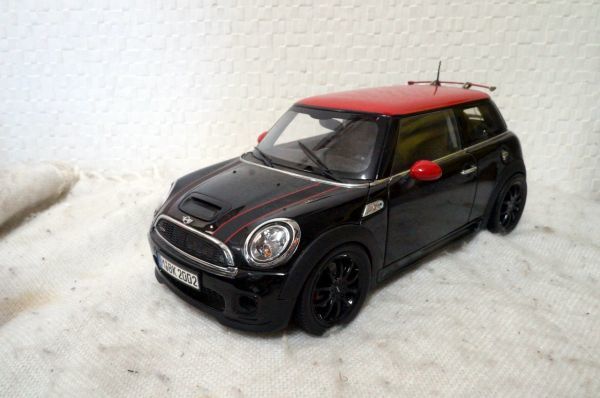 1⁄18 京商 ジョンクーパーワークス JCW | Kyosho ミニ・クーパーS