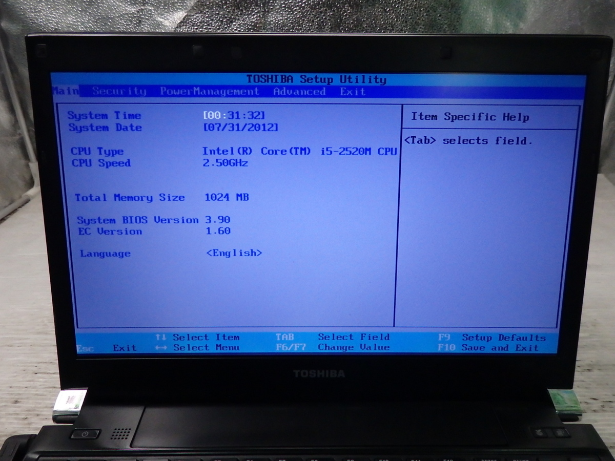 ジャンク　東芝　R731/E I5-2520M 2.5GHz　メモリ2GB　HDMI　WIFI内蔵　　　中古ノートパソコン　1101054