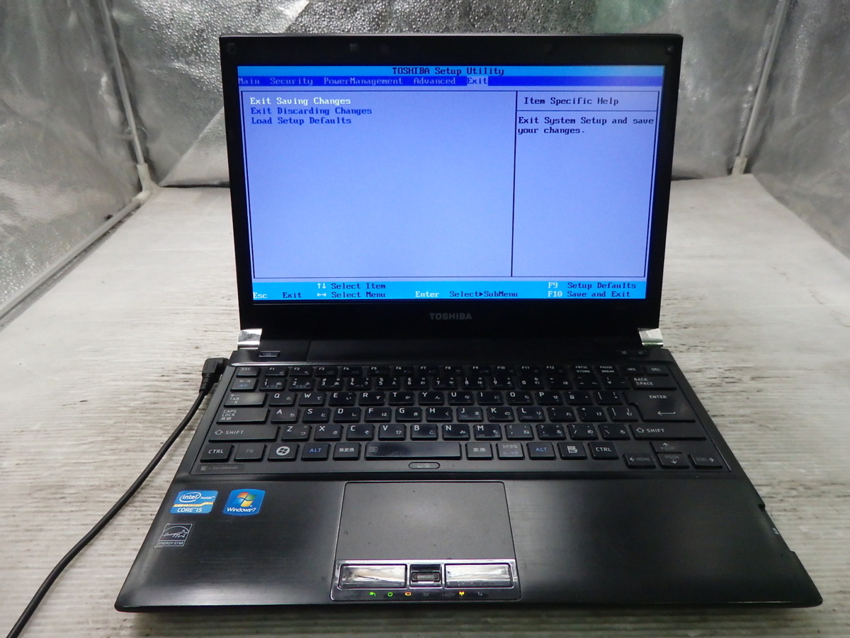 ジャンク　東芝　R731/E I5-2520M 2.5GHz　メモリ2GB　HDMI　WIFI内蔵　　　中古ノートパソコン　1101054