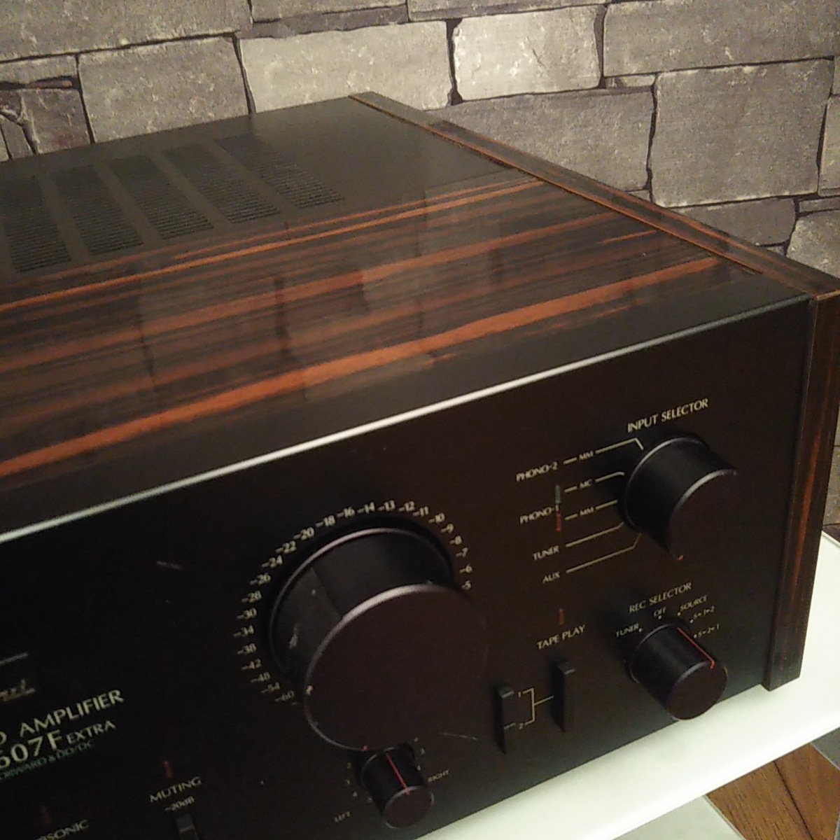 SANSUI AU-D607F EXTRA名機プリメインアンプ 良品 動作保証品 【公式通販】