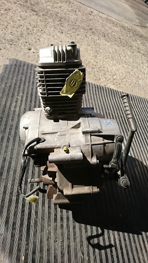 エイプ 50 エンジン ジャンク エイプ50 エンジン ジャンク ac16-人気