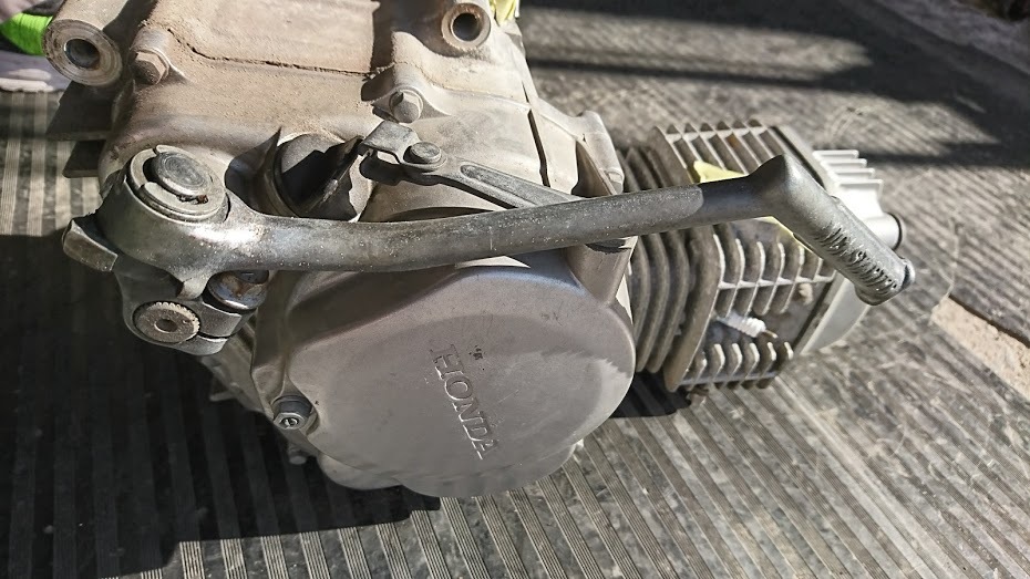 エイプ 50 エンジン ジャンク エイプ50 エンジン ジャンク ac16-人気