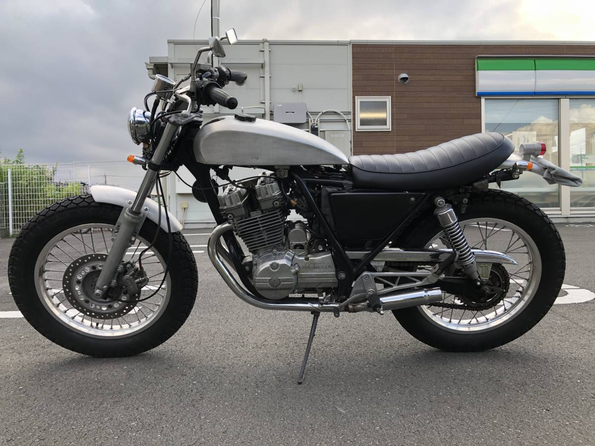 ホンダ GB250クラブマン MC10 3291㎞ エンジン実働 250㏄ 書類あり 大阪より 売り切り カスタム ホンダ MC10 GB250 京都のバイクショップSPEC-M(スペック – ホンダGB250クラブマン(1983):キャブ ホンダ GB250クラブマン MC10 3291㎞ エンジン実働 250㏄ 書類あり 大阪より 売り切り カスタム ホンダ MC10 GB250 京都のバイクショップSPEC-M(スペック – ホンダGB250クラブマン(1983):キャブ