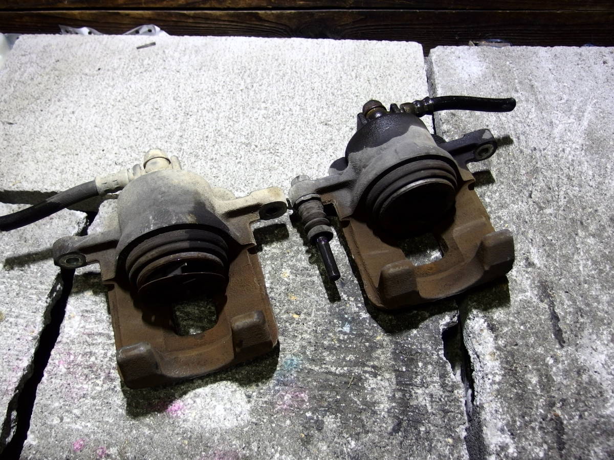 【即決】ワゴンR　MH23S　MH22S　MH21S　　ブレーキキャリパー　左右_1