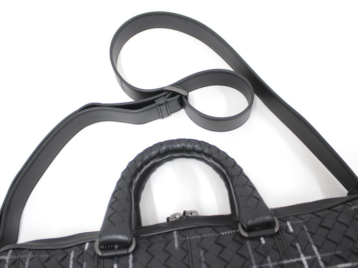 BOTTEGA VENETA ボッテガヴェネタ イントレチャート ブリーフケース