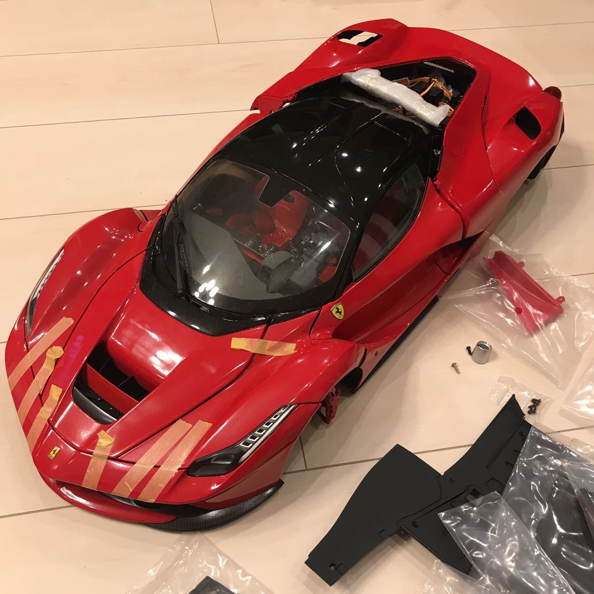 ラ 1⁄8 フェラーリをつくる 完成品 1⁄8スケール 0 1/8