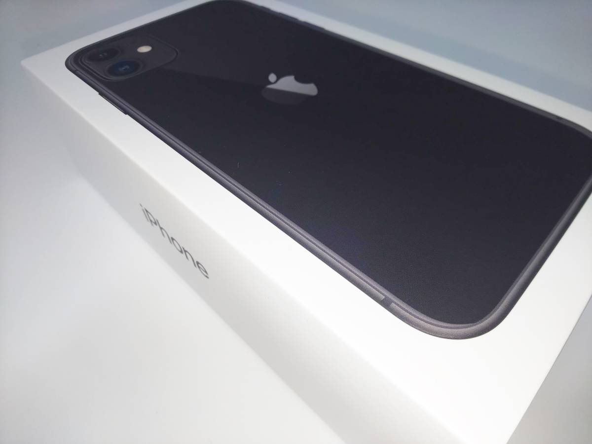 ネットワ Apple ブラック SIMロック解除済みの通販 by ゆーつん2909's ...