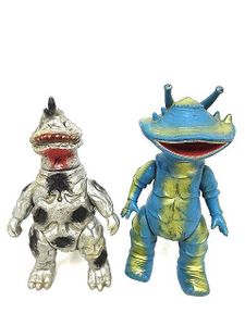 怪獣 ソフビ レアのYahoo!オークション(旧ヤフオク!)の相場・価格を 