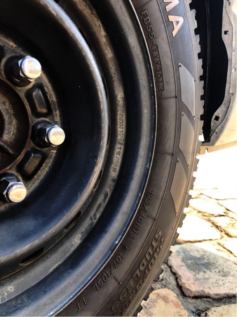 トヨタ純正 195/80R15 107/105L 200系 ハイエース 冬ヨコハマ 4 トヨタ純正 195/80R15 107/105L 200系 ハイエース 冬ヨコハマ 4