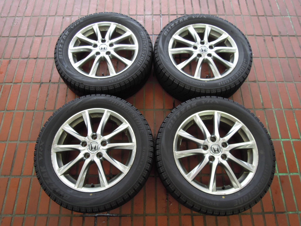 121　ブリジストン　ＶＲＸ　215/55R17　2017年製　4本セット　売切り　