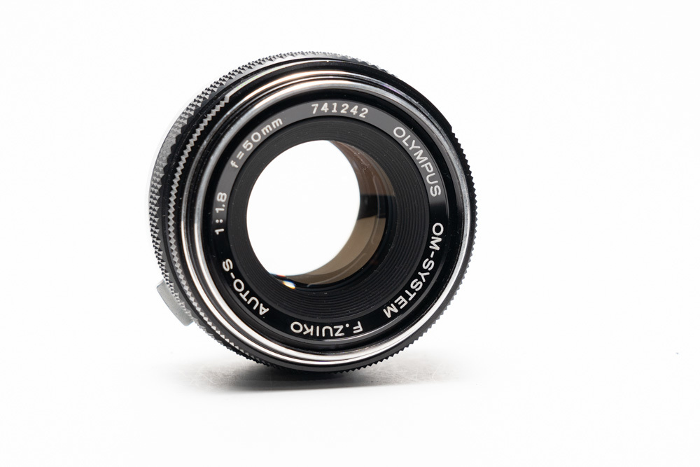 ジャンク品】Olympusオリンパス OM-2・ 1:1.8 F 50mm 186000 現状品