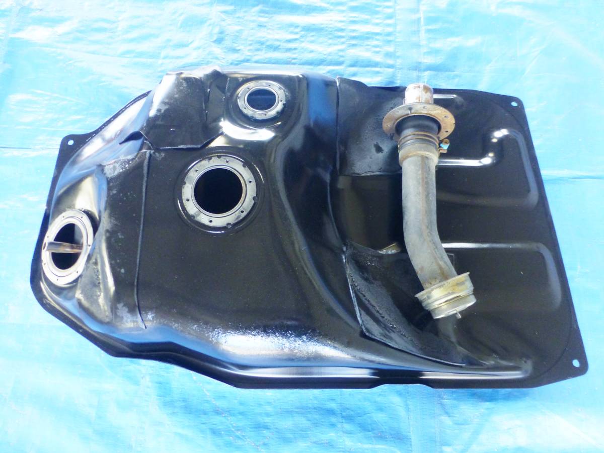 Racing | AE86,4.5AG搭載、出るうちに新品燃料タンク交換おすすめ 