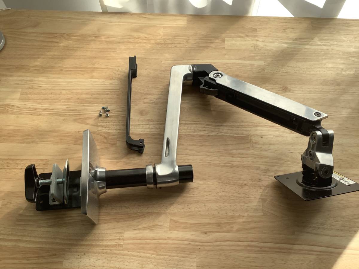 エルゴトロン LX デスクマウント モニターアーム アルミニウム_3