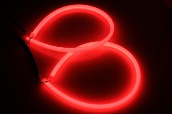 LED シリコンチューブ 60cm 335チップ 赤 白 黄色 青 LED デイライト ウインカー等に 防水 カットOK 2本 一年保証