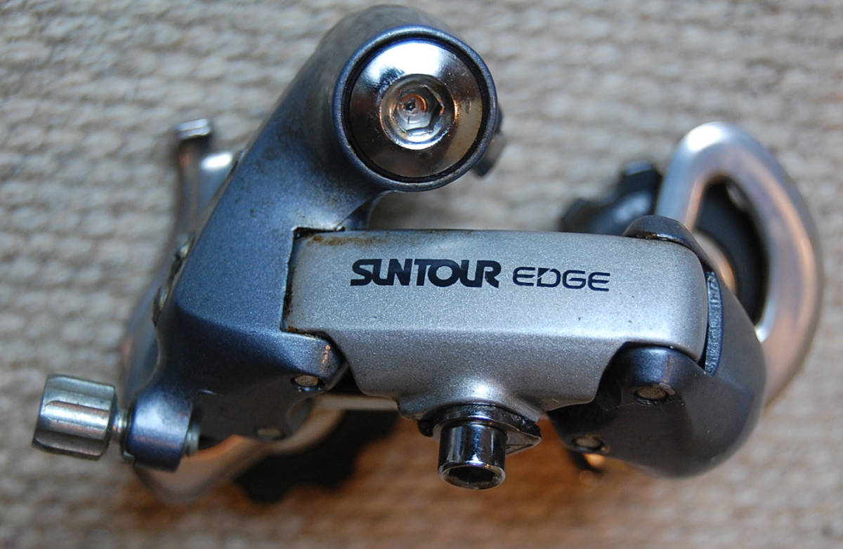 格安，爆買い 108_16＞SUNTOUR サンツアー EDGE エッジ リアディレーラー＞シマノ SHIMANO カンパニョロ ビンテージ マスプロレストア(ビンテージパーツ)｜売買されたオークション情報、yahooの商品情報をアーカ ビンテージパーツ