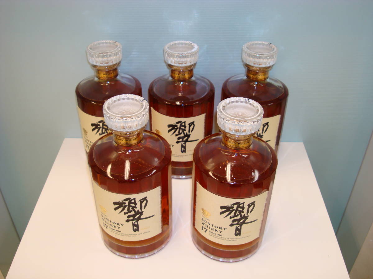 サントリー 響 700ml 響17年の通販 17年 響17年の買取｜高価格買取