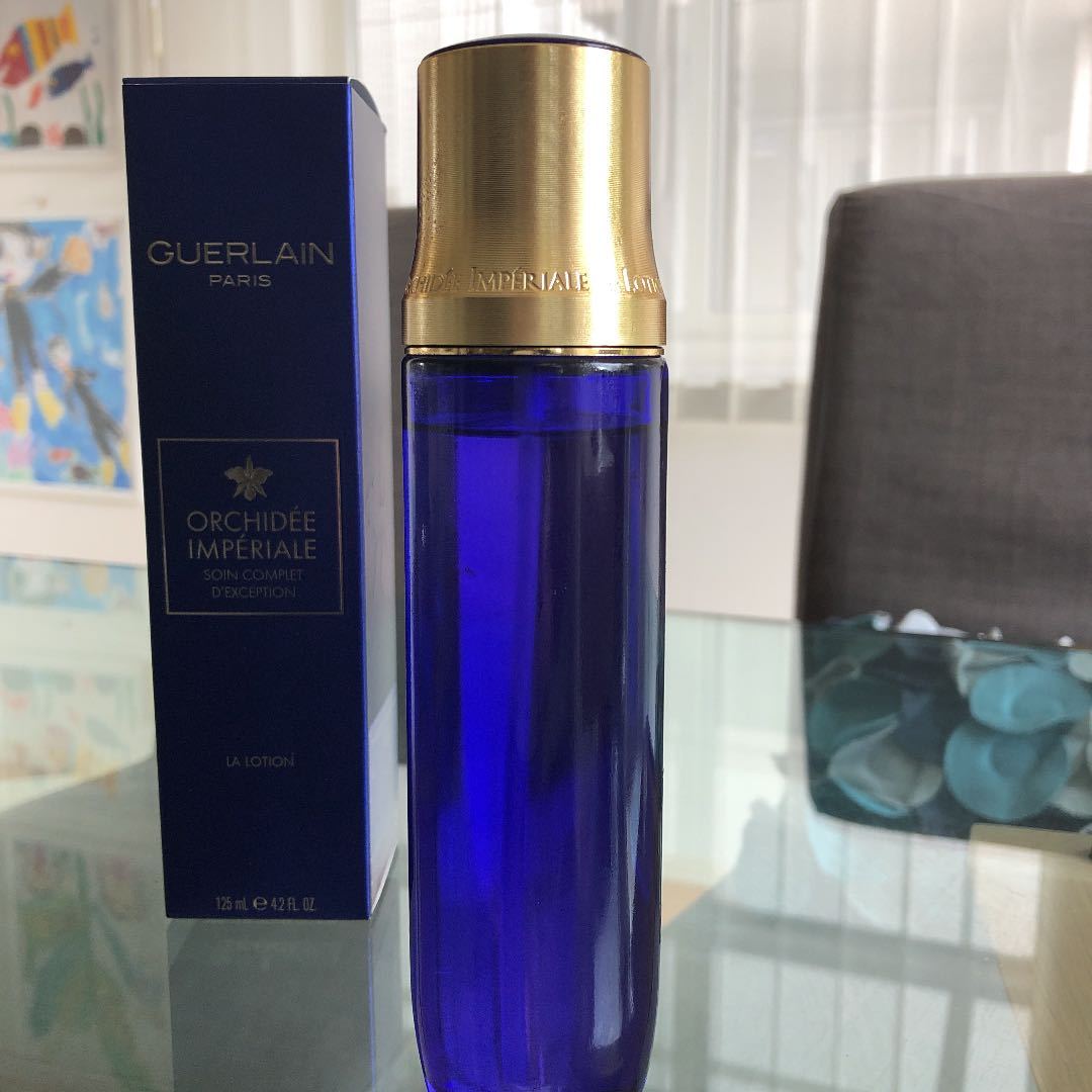 お得，新品 ゲラン オーキデ アンペリアル ザ エッセンス ローション 125ｍｌ化粧水(化粧水)｜売買されたオークション情報、yahooの商品情報をアーカイブ公開 - オークファン 基礎化粧品