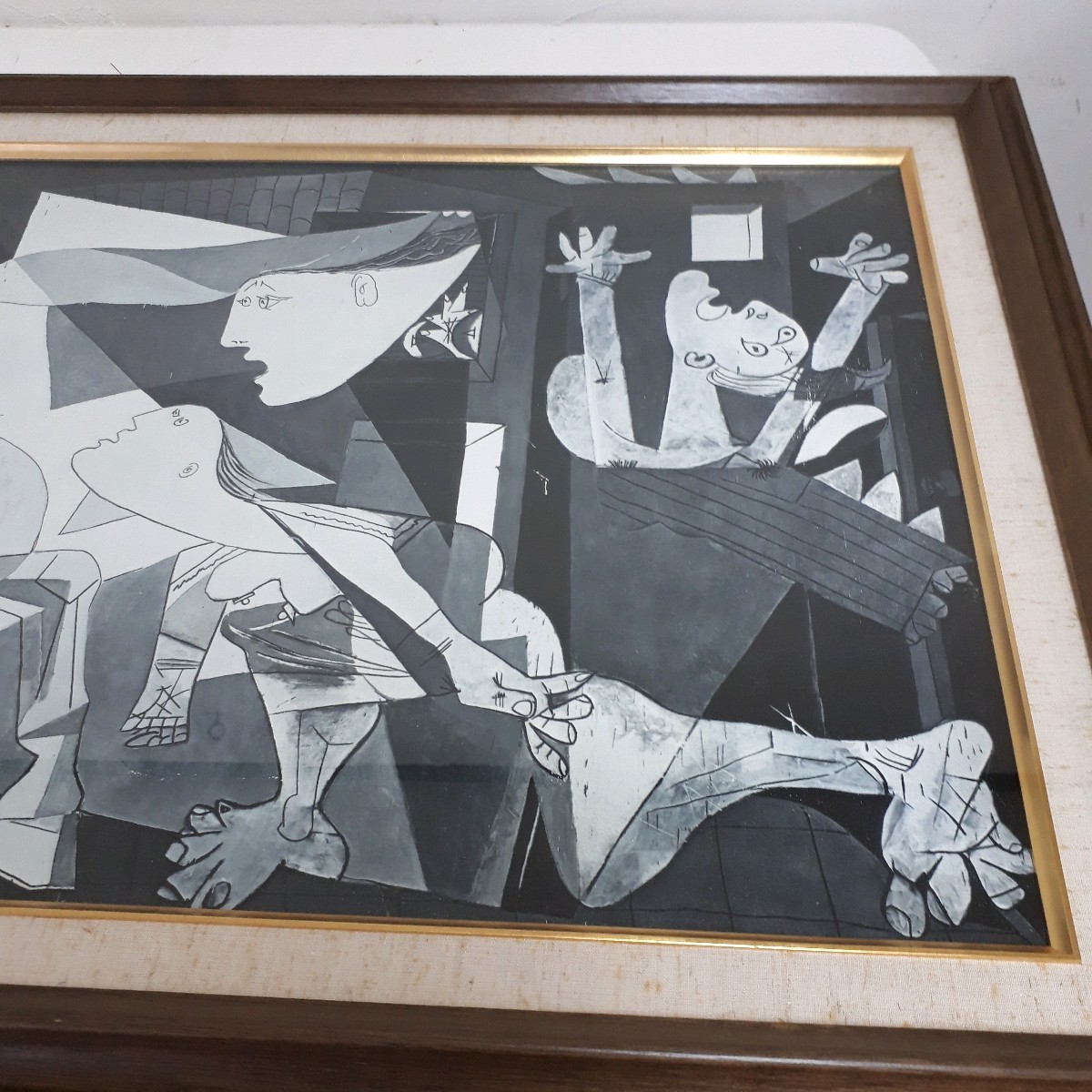 ゲルニカ」パブロ・ピカソ 複製画/レプリカ 額サイズ109.5×55.5×5(cm