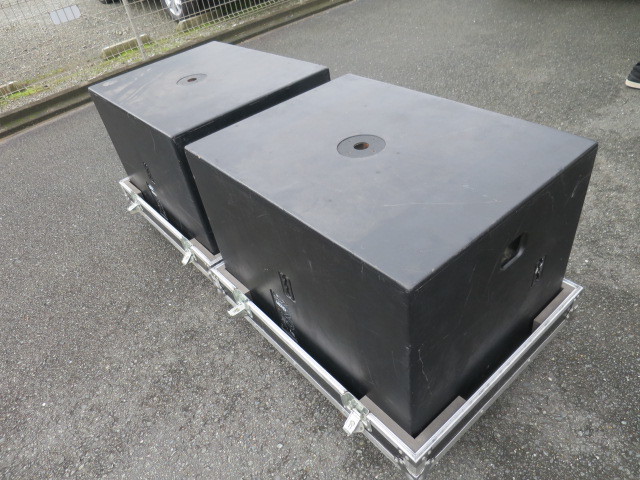 PAスピーカー　NEXO LS-1200 × 2台（NEXO・PSシリーズ・サブウーファー）キャスター付FRPハードケース付_2