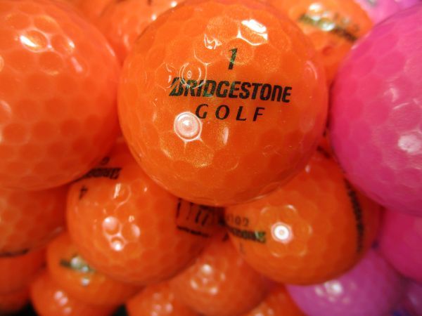 お買い得，低価 5909 特A2級 BRIDGESTONE eシリーズ/TOUR/他 ピンク/オレンジ 50個(50個～)｜売買されたオークション情報、yahooの商品情報をアーカイブ公開 - オークファン ボール