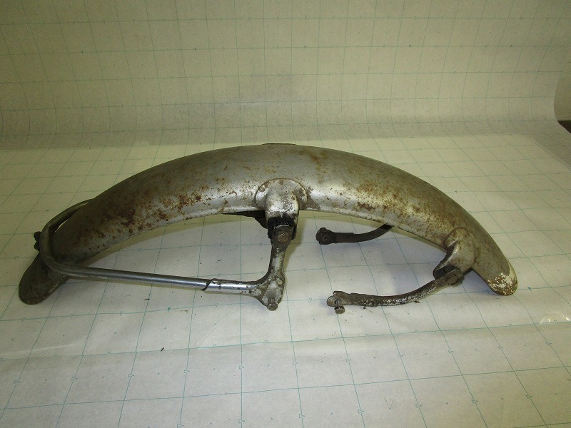 ヤマハ　AT-1　フロントフェンダー_2