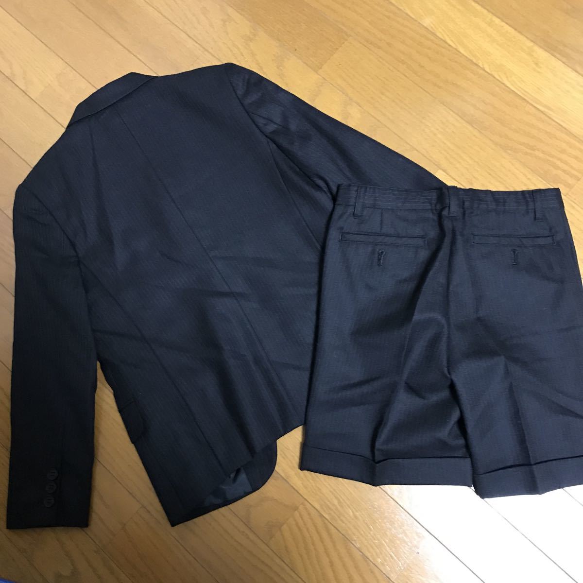 BURBERRYバーバリー☆男の子用☆フォーマルスーツ130㎝ 卒園式や入学式、