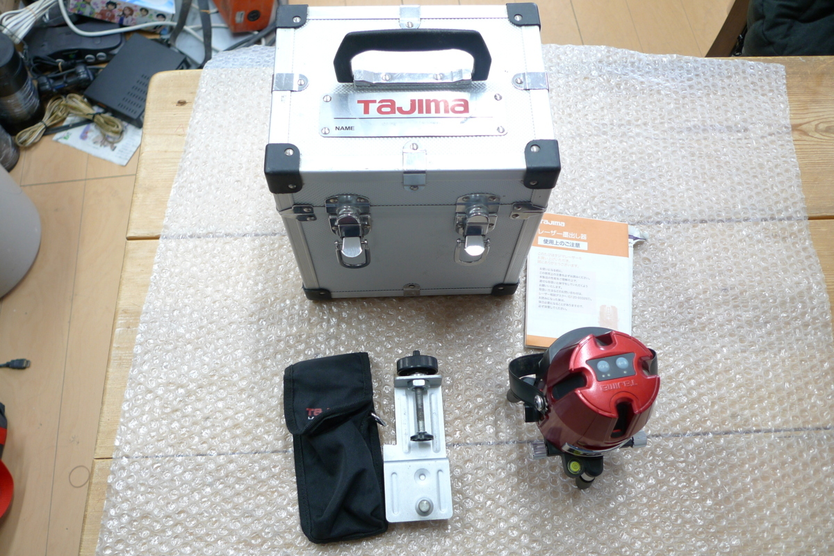 ジャンク品TAJIMA タジマ レーザー ZERO-TYZ レーザー墨出し器 受光器なし