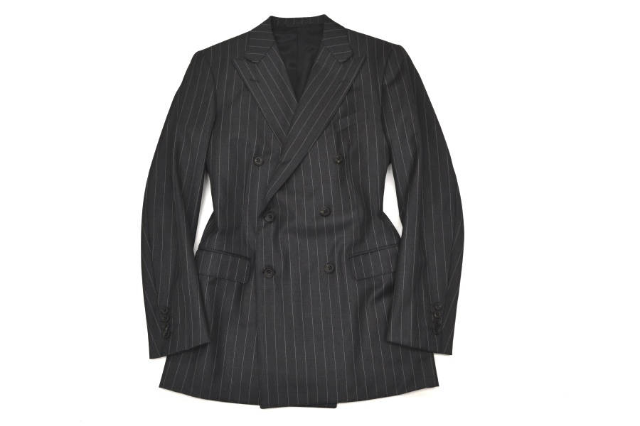 極美品 価格23万円 MACKINTOSH LONDON マッキントッシュ ロンドン 英国調ジレ付き 3ピーススーツ Y6（L位）スタイリッシュ ダブルスーツ