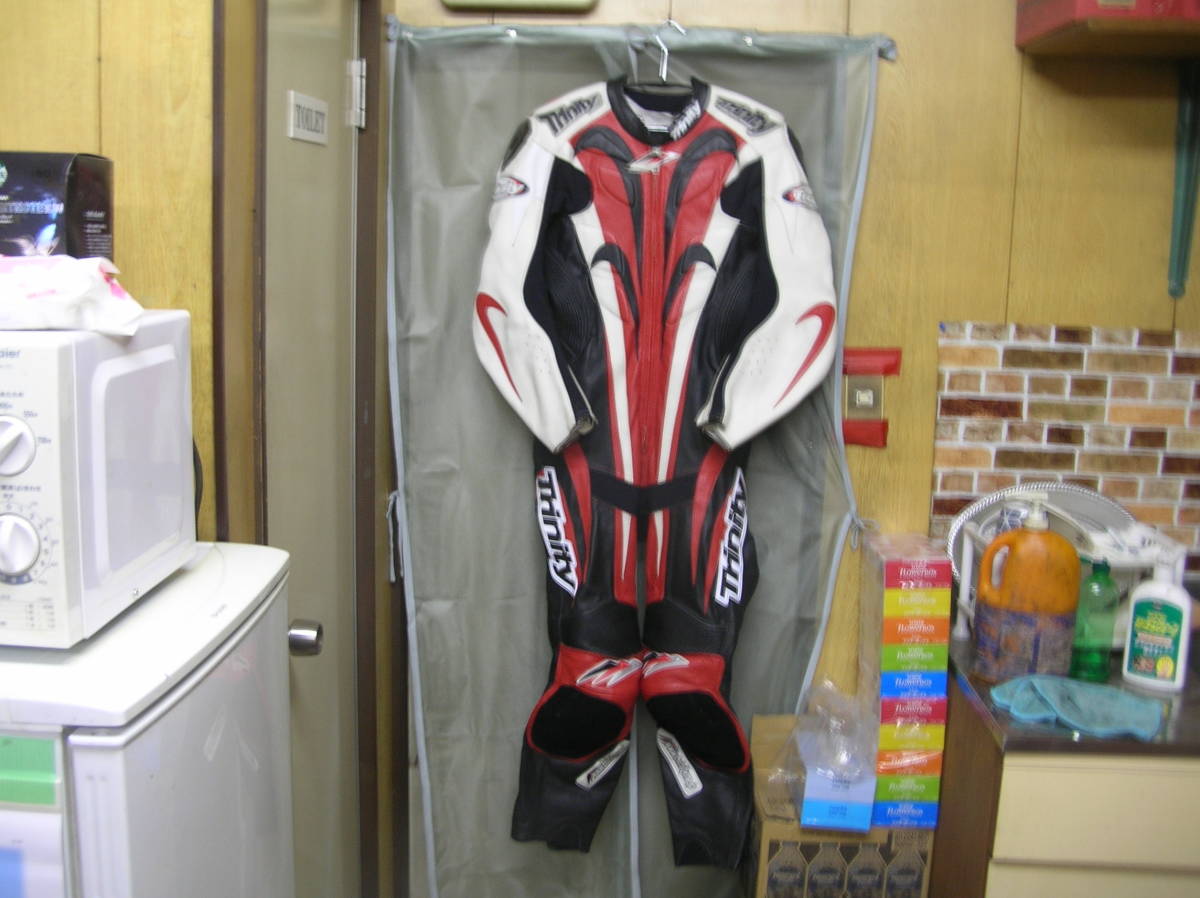 大値下げ！Trinityバイク用レーシングスーツ革ツナギMサイズMFJ 