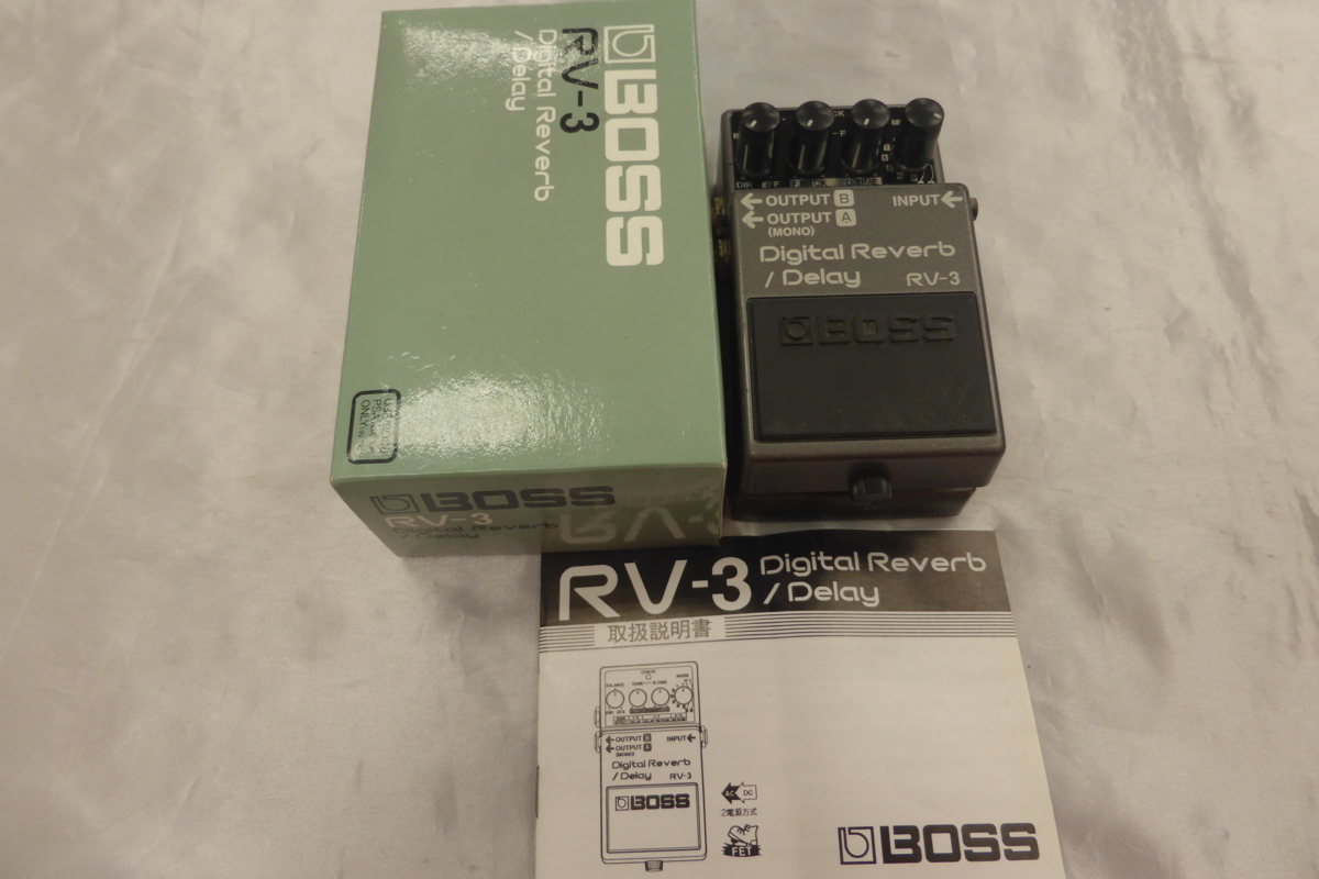 【13-1625】BOSS ボス Digital Reverb/Delay デジタルリバーブ/ディレイ RV-3 中古品