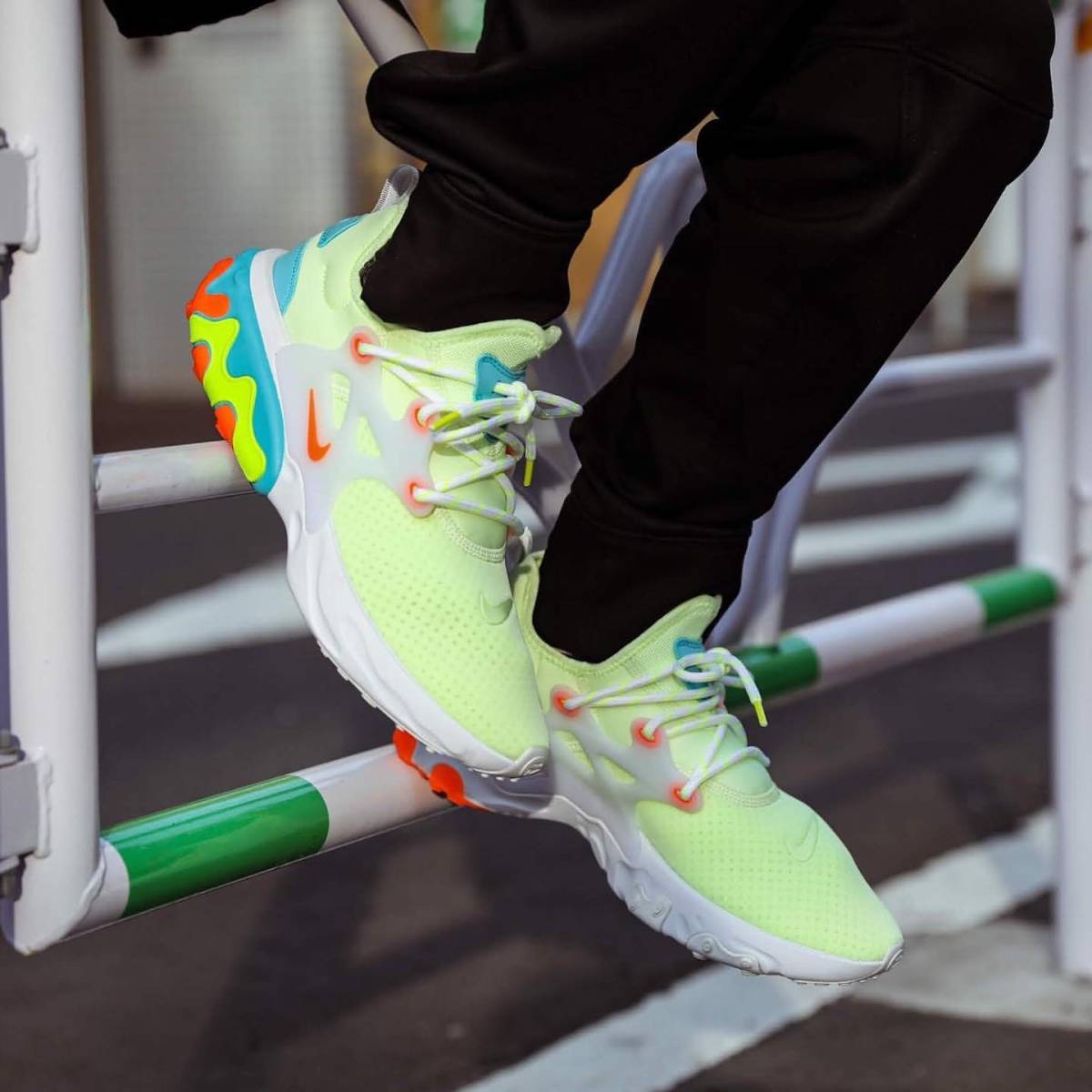 定価13200円 NIKE PRESTO REACT ナイキ リアクト プレスト スニーカー 
