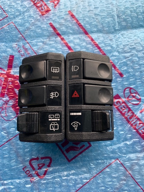 【100%新品，定番】 フェアレディZ31 / スイッチ/メーター横左右set Z31 PZ31 PGZ31 HZ31 HGZ31 GZ31 300ZX 300ZR 200ZR RB20DET VG30ET VG30DE(日産用)｜売買されたオークション情報、yahooの商品情報をアーカイブ公開 - オークファン 日産用