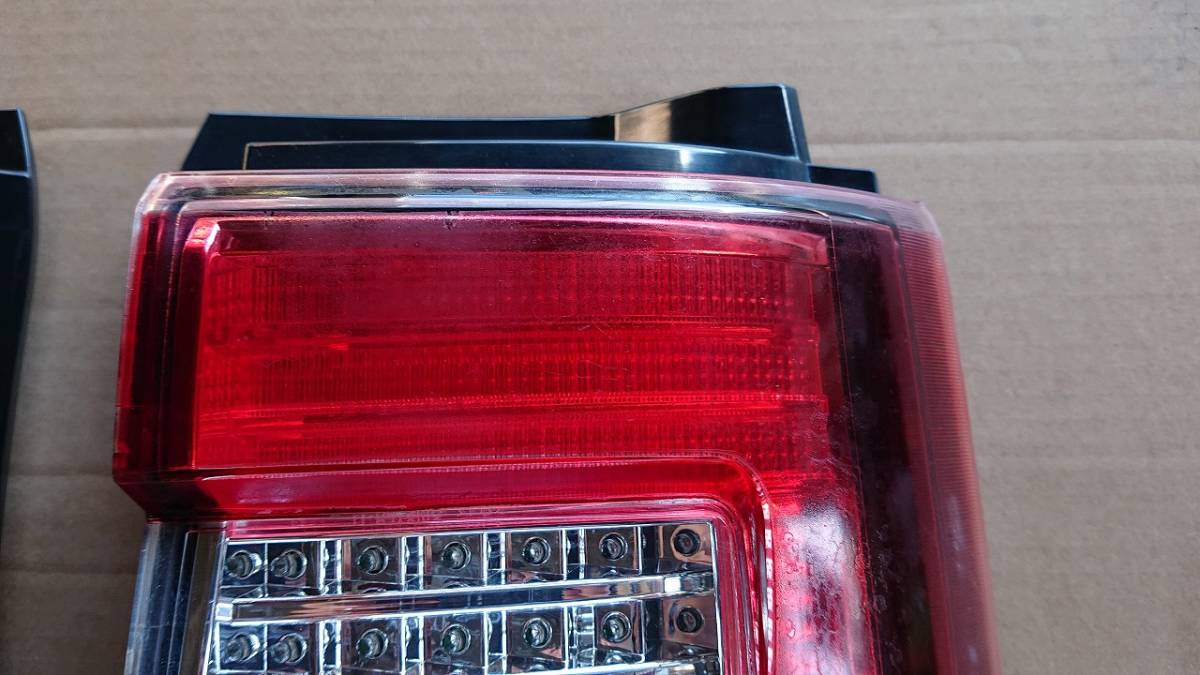 デリカD：5 絶版 セルフトレーディング LEDテールランプユニット 