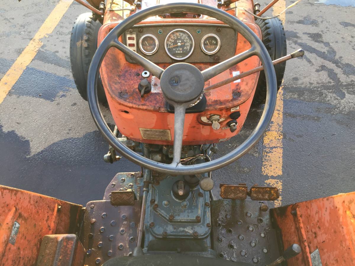 函館発 最落なし クボタ ディーゼルトラクター Kubota M7000 エンジン始動ok 79馬力 軽油 輸出 別タイヤあり 直接引き取りのみ 車体 売買されたオークション情報 Yahooの商品情報をアーカイブ公開 オークファン Aucfan Com
