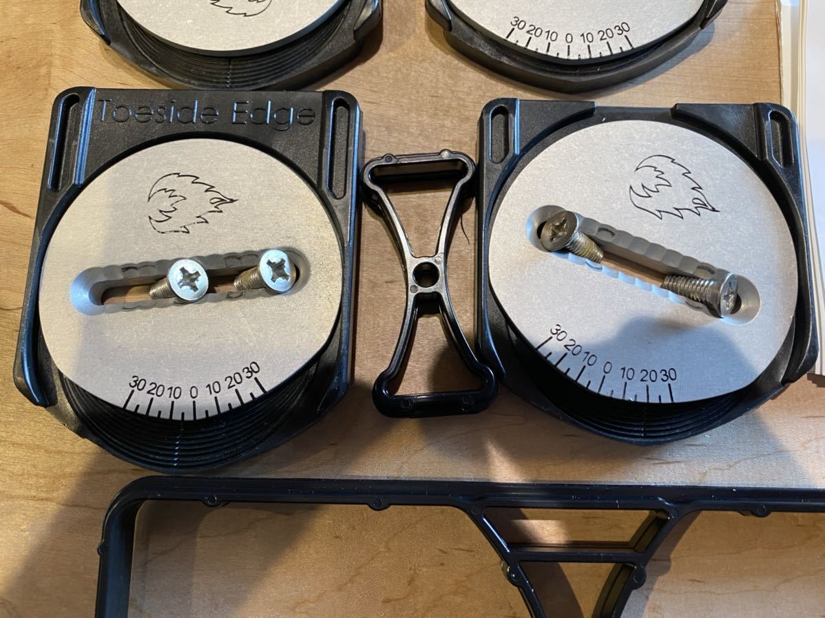 スプリットボード用インターフェース Spark R&D Spark Pucks
