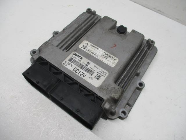 164042 キャンター TKG-FEB80 エンジン コンピューター MK667731