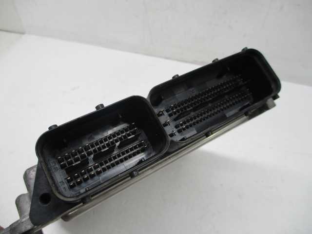 やたなさま専用 164042 キャンター TKG-FEB80 エンジン コンピューター MK667731