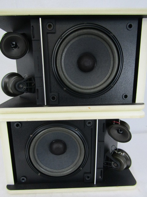 BOSE ボーズ スピーカー 301-AV MONITOR L/R2個セット 金具付き