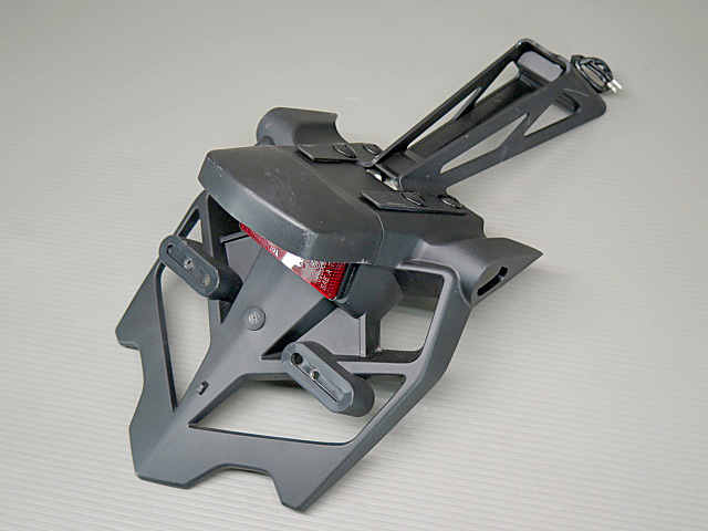 YAMAHA YZF-R1 09-14 純正 リアフェンダー ウィンカー ☆YZF-R1 (14B/1KB/45B) 09-11 純正 リアフェンダー ライセンス灯