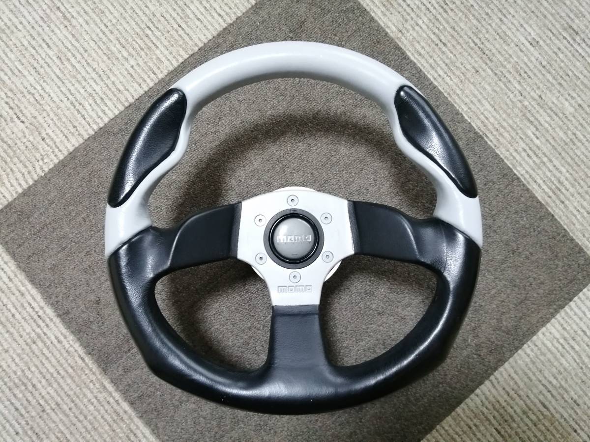 momoステアリング コマンド2 320mm momoステアリング コマンド2 320mm公式WEBショップ