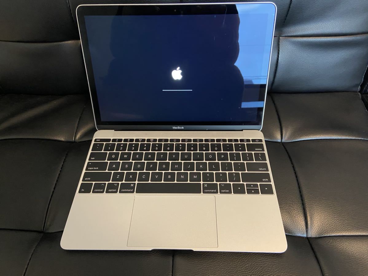 MacBook 2017/256GB/メモリ8GB/シルバー/12インチRetinaディスプレイ/Mac OS Catalimna/美品/外箱、付属品完備/定価142，800円　Apple MacBook 整備済み品Apple Retina Mid-2017 MNYH2J／A 2017の通販