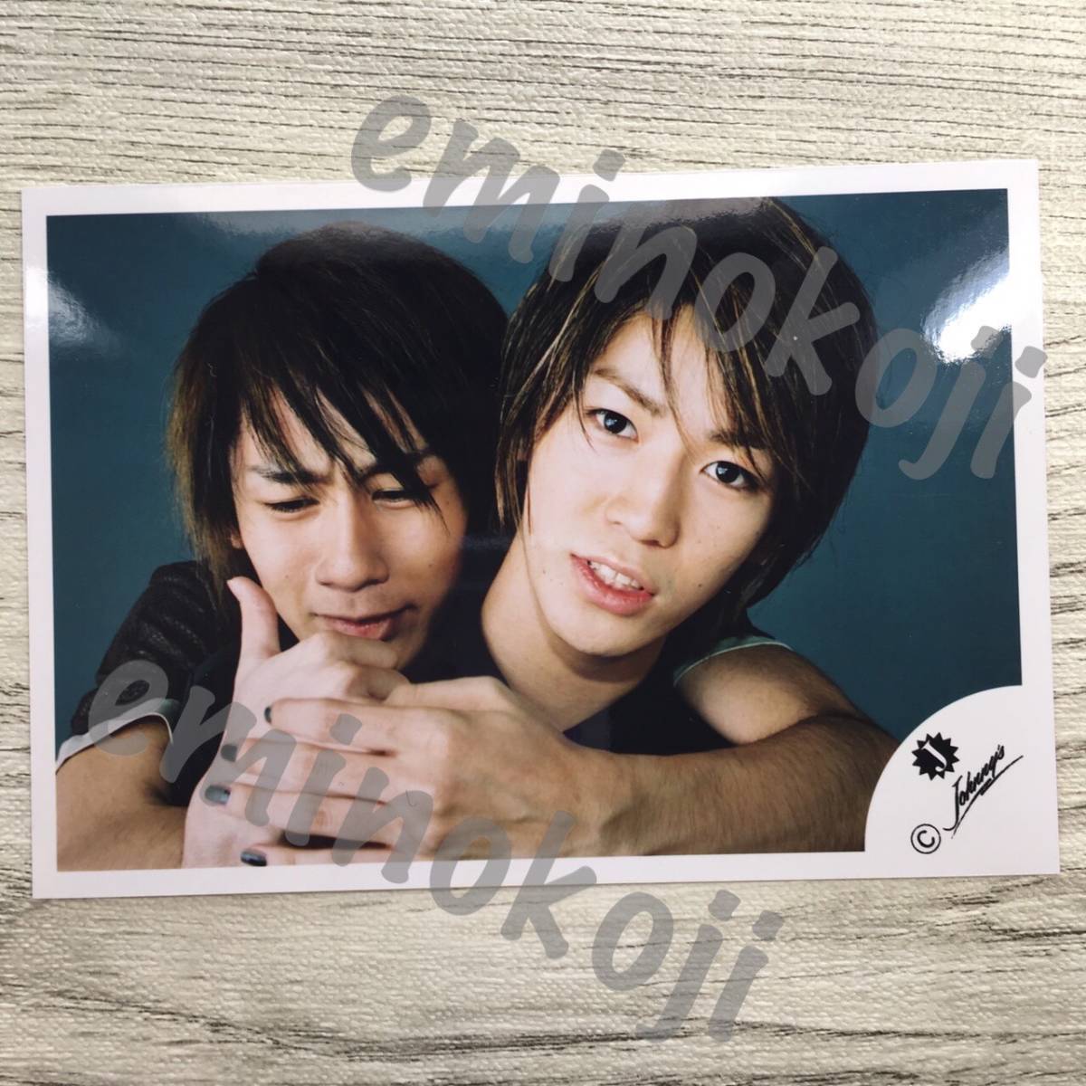 ☆即決☆ 公式写真 3068 ☆ KAT-TUN 亀梨和也 中丸雄一 ☆ ジャニショ