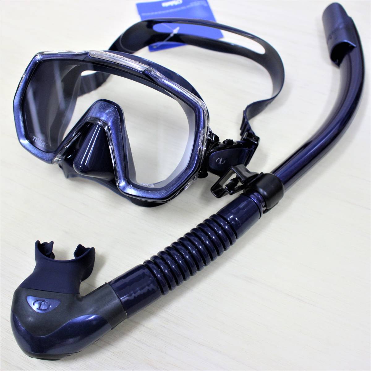 爆買い，新作 TUSA FreedomELITE(フリーダムエリート)インディゴカラーシリコン最新型・一眼マスクID・スノーケルセット新品未使用