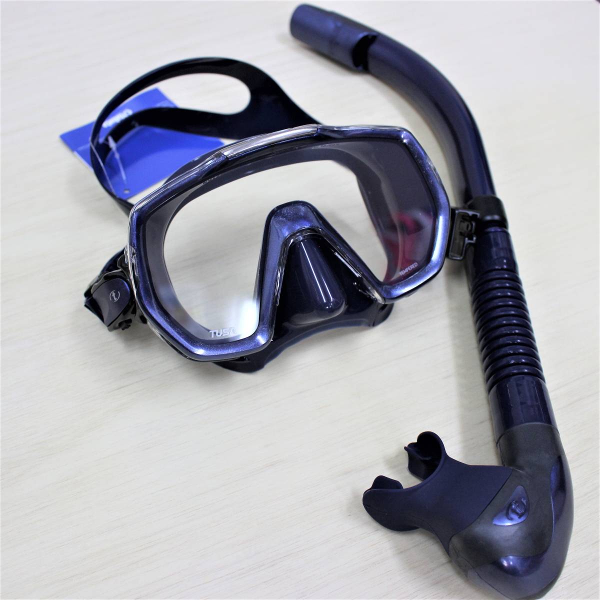 爆買い，新作 TUSA FreedomELITE(フリーダムエリート)インディゴカラーシリコン最新型・一眼マスクID・スノーケルセット新品未使用