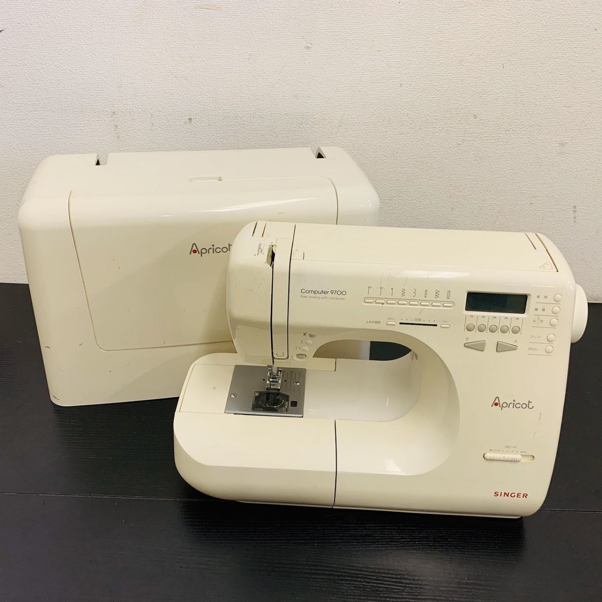 F195-I10-3388 SINGER シンガー Apricot アプリコット コンピューター 
