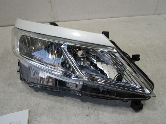 パーツ 日産 セレナ C27 GFC27 HFC27 前期 純正 LED ヘッドライト