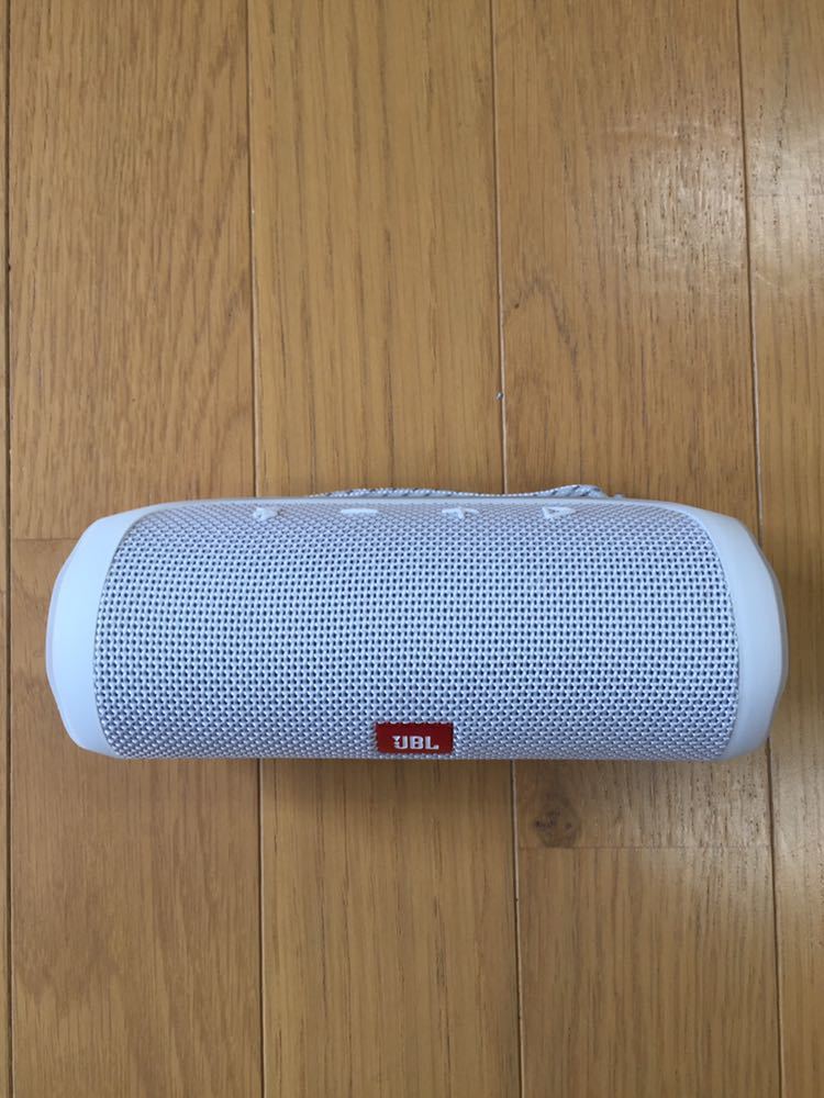 JBL FLIP4 Bluetoothスピーカー ホワイト JBL FLIP4 [White] 価格比較